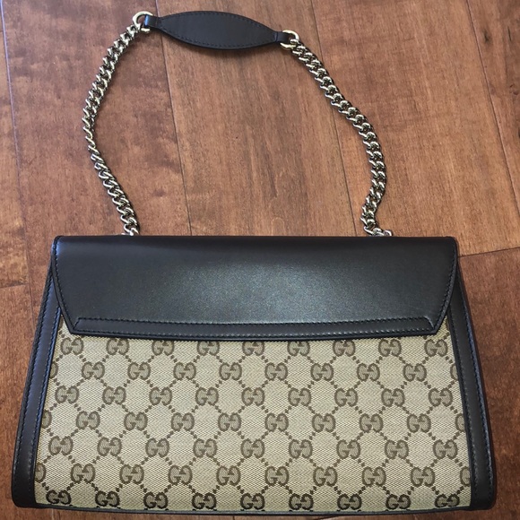 Gucci Medium Shoulder Bag - Picture 4 of 8